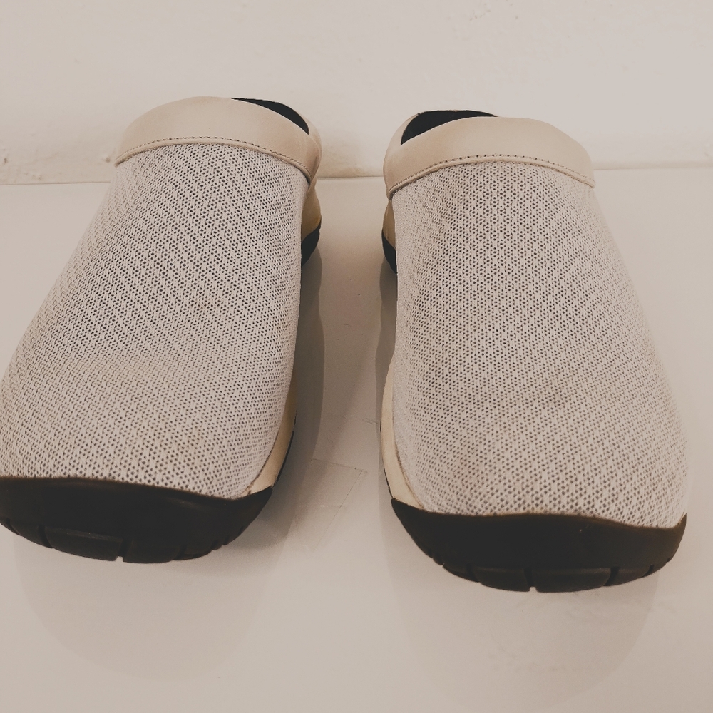 Merrell Encore Breeze Slip on Grey Clog/Mule Women's size 7w - Picture 6 of 6